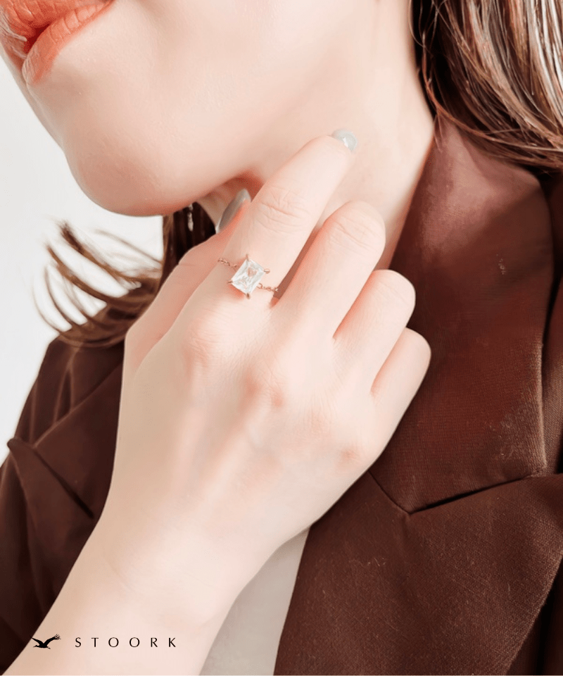 Drop Stone Chain Ring - stoork