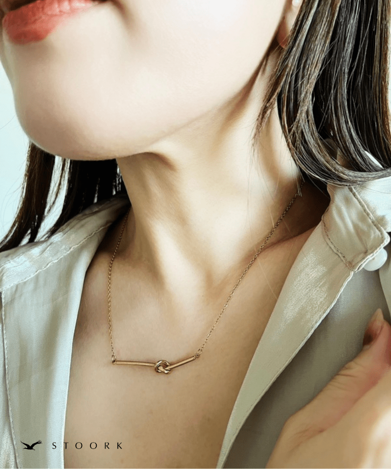 Knot Bar Necklace - stoork