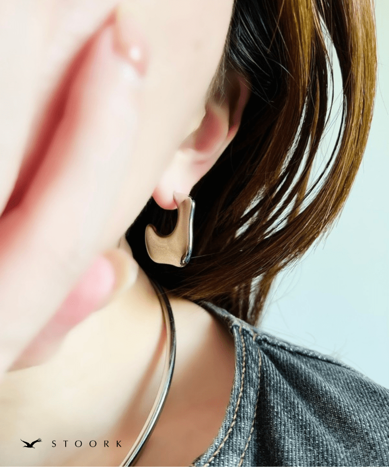 Metal Design Pierce - stoork