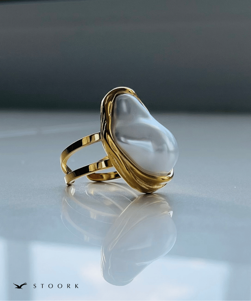 Metal Frame Pearl Ring - stoork
