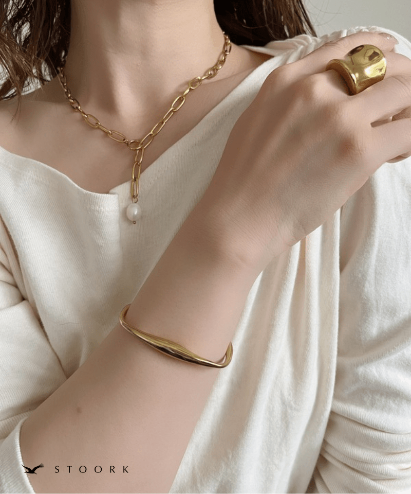 Minimal Nuance Open Bangle - stoork