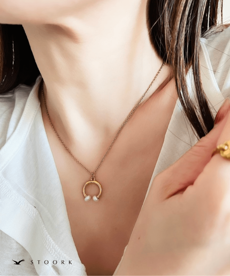 Pearl Horseshoe Necklace - stoork