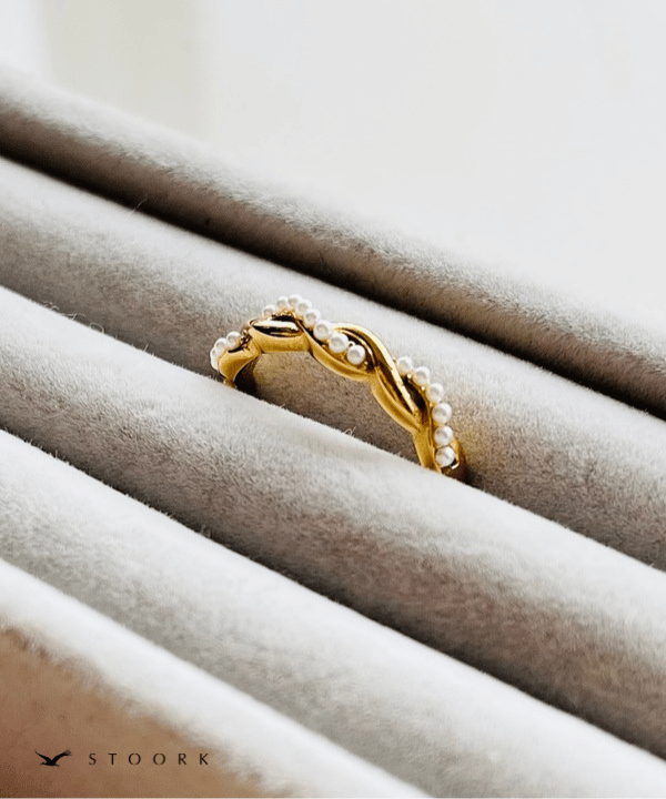 Pearl Metal Twist Ring - stoork