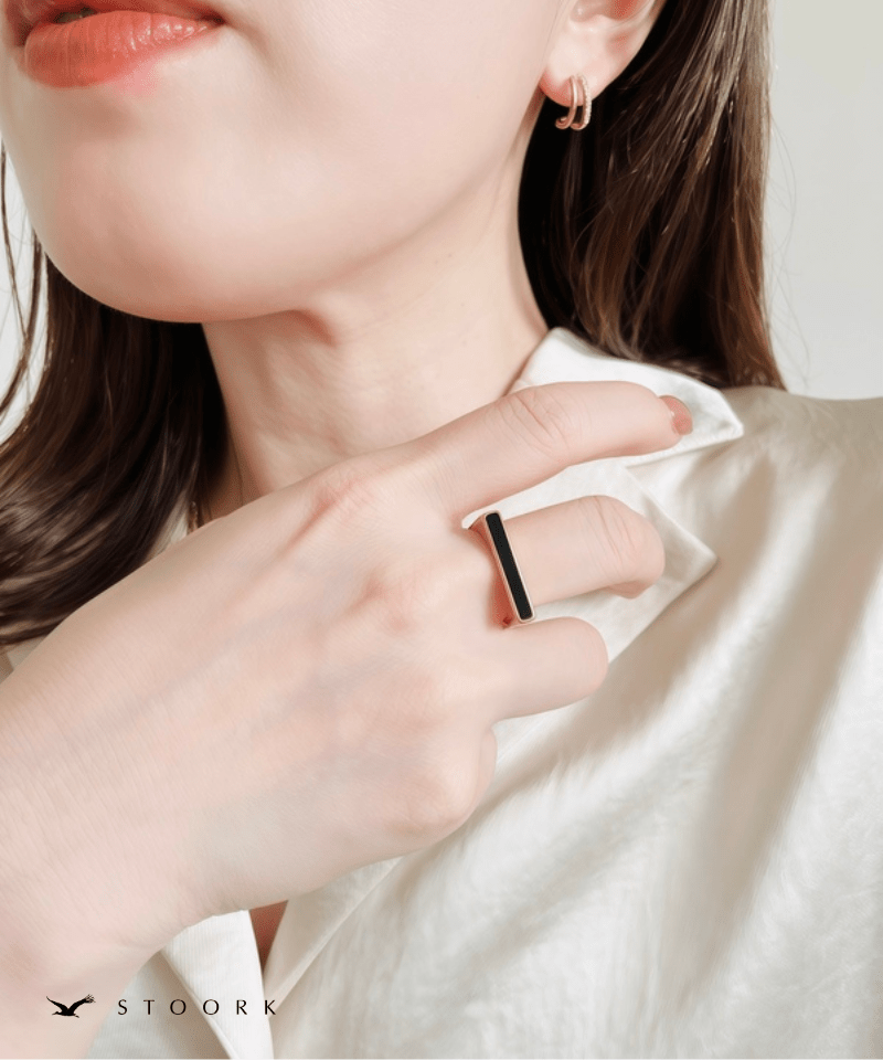 Square Black Line Ring - stoork