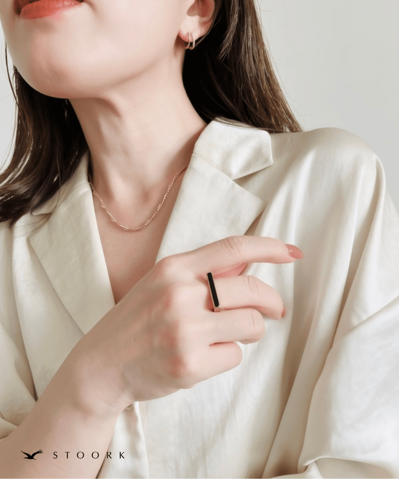 Square Black Line Ring - stoork