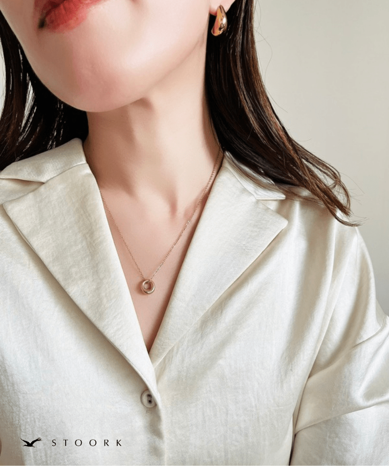 Tiny Round Charm Necklace - stoork