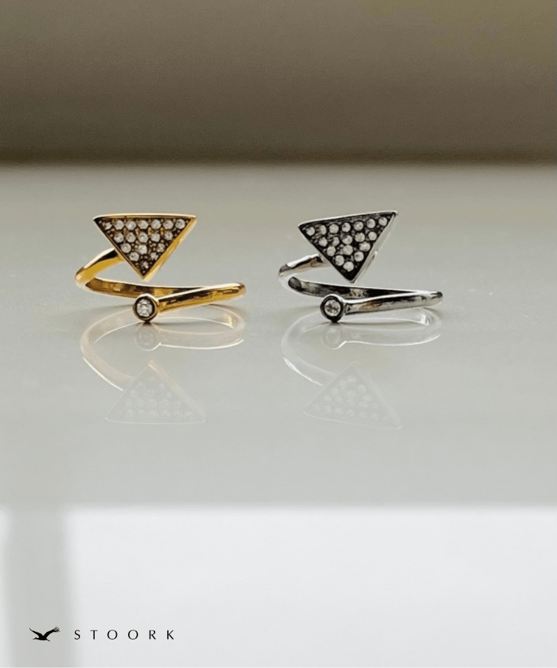 Triangle Dot Open Ring - stoork