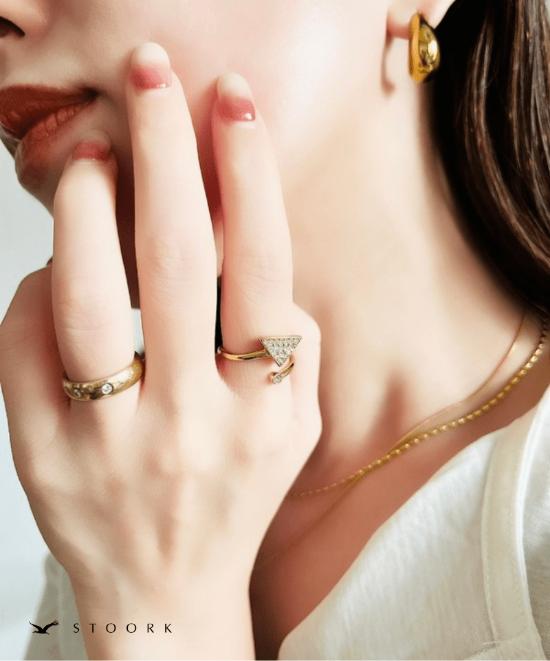 Triangle Dot Open Ring - stoork