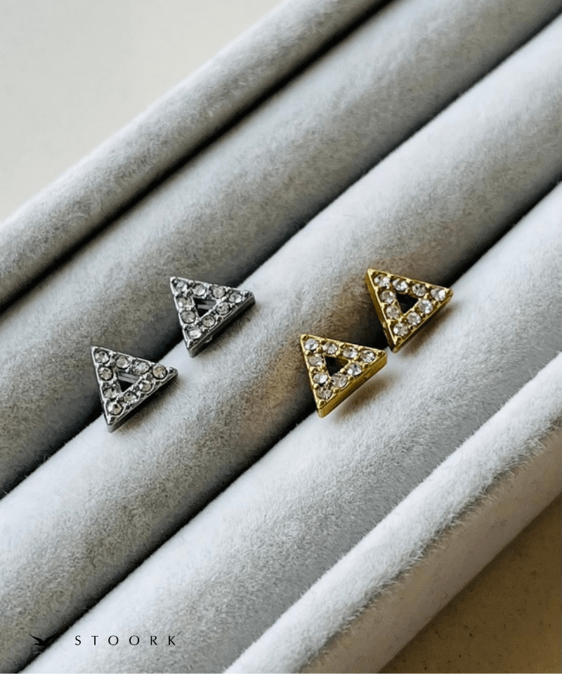 Triangle Stone Pierce - stoork