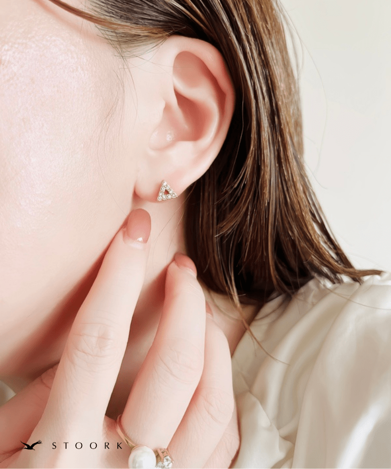 Triangle Stone Pierce | 金属アレルギー対応アクセサリー通販ショップ