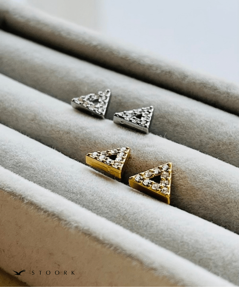 Triangle Stone Pierce | 金属アレルギー対応アクセサリー通販ショップ