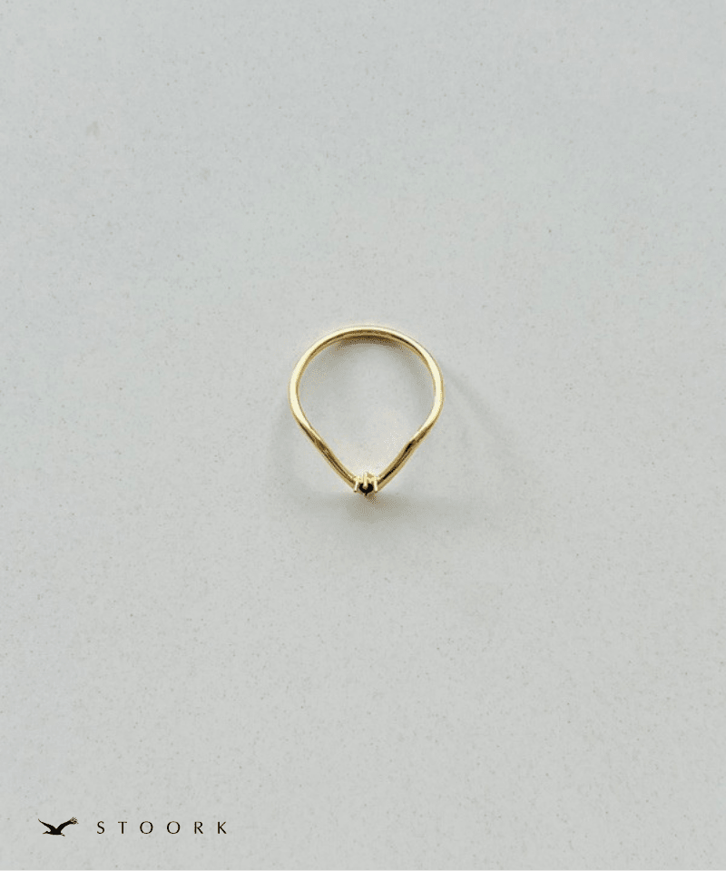 K18 ゴールドリング ブラックストーン V-Line Black Stone Ring | 金属アレルギー対応アクセサリー通販