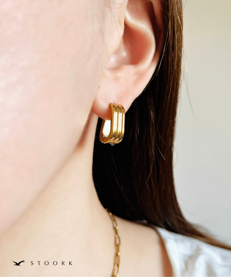 Vertical Line Mini Hoop Pierce - stoork