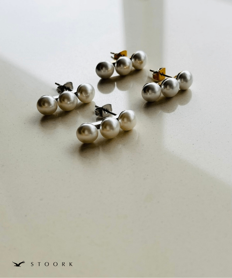 Vertical Pearl Pierce - stoork