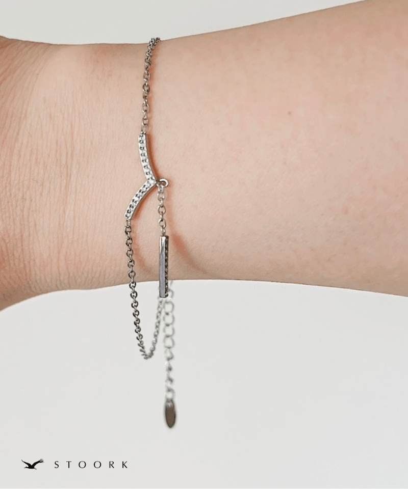 Zircon V Line Bracelet - stoork