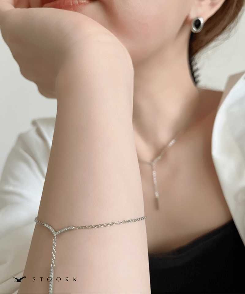 Zircon V Line Bracelet - stoork
