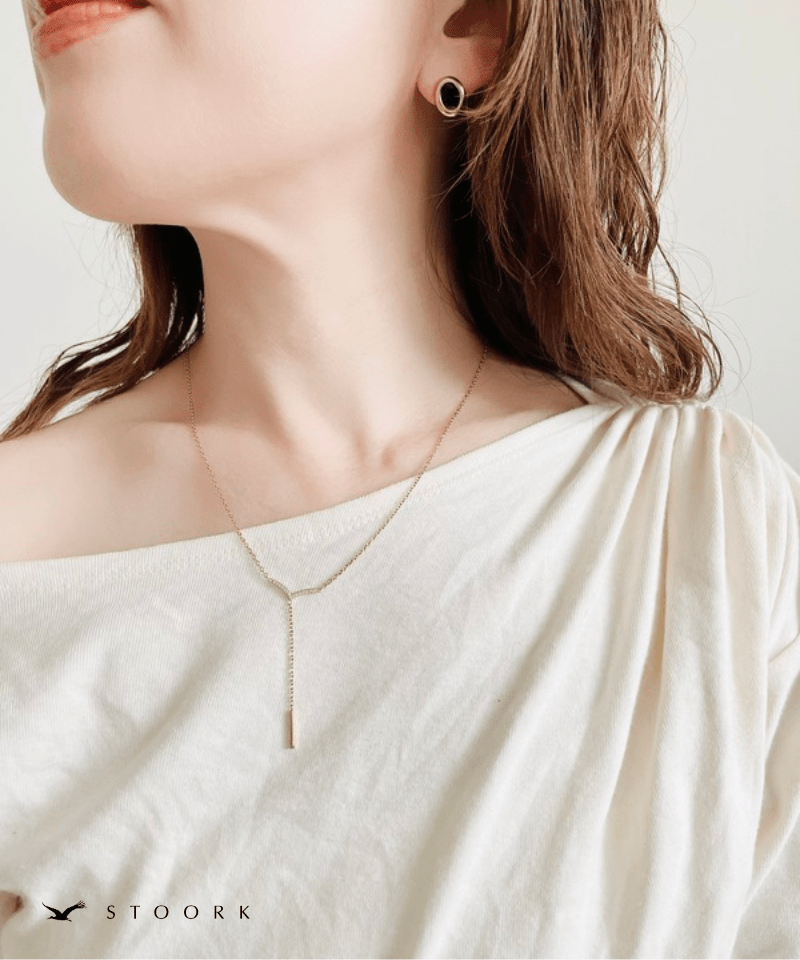 Zircon V Line Necklace - stoork
