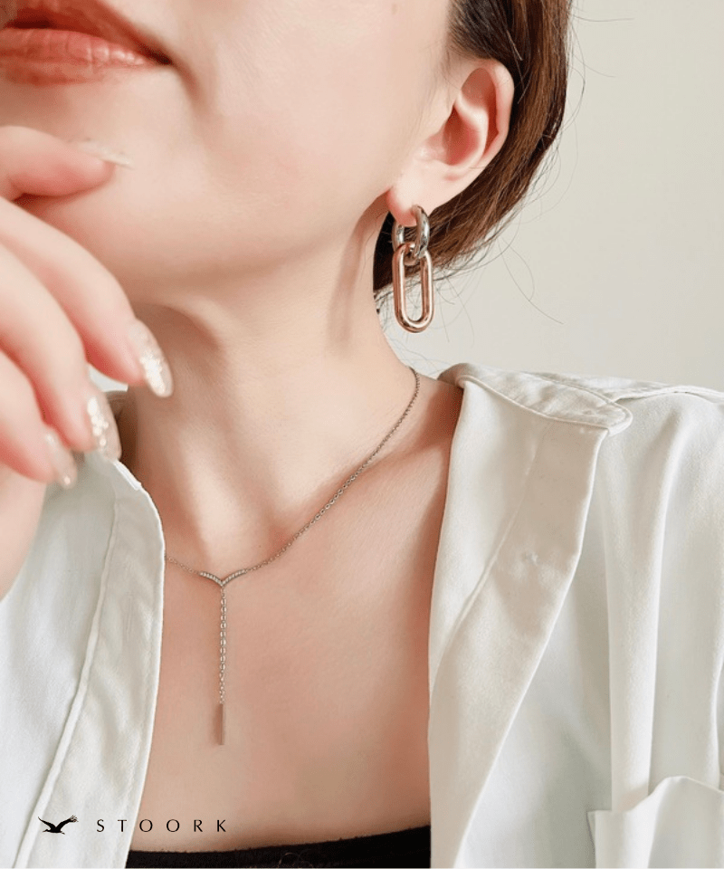 Zircon V Line Necklace - stoork